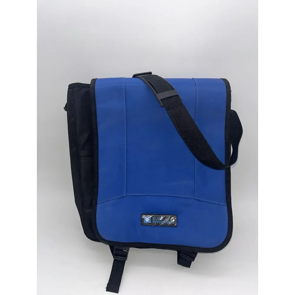 CLUB WYNDHAM® Laptop-Tablet-Messenger Padded Travel Case 12” x 15” x 4